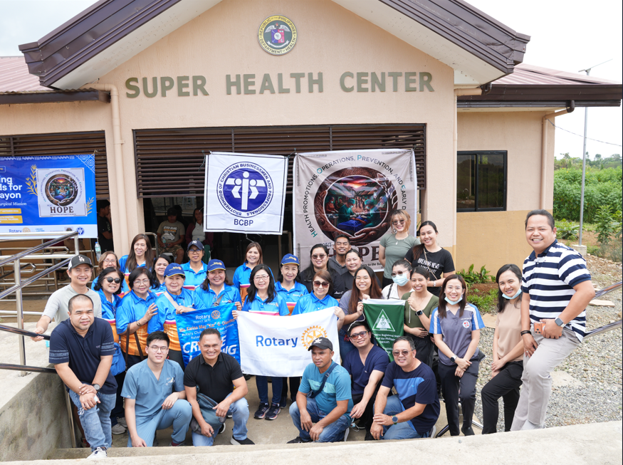 Rotarians, Project HOPE, BCBP and ORNAP Northern Minanao Team